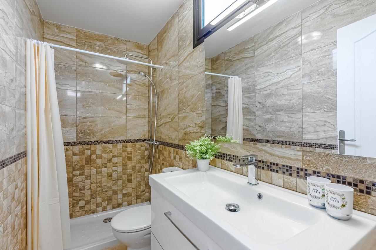 Apartment Apart America - 150 Meters From The Beach, Free Wi-Fi アロナ エクステリア 写真
