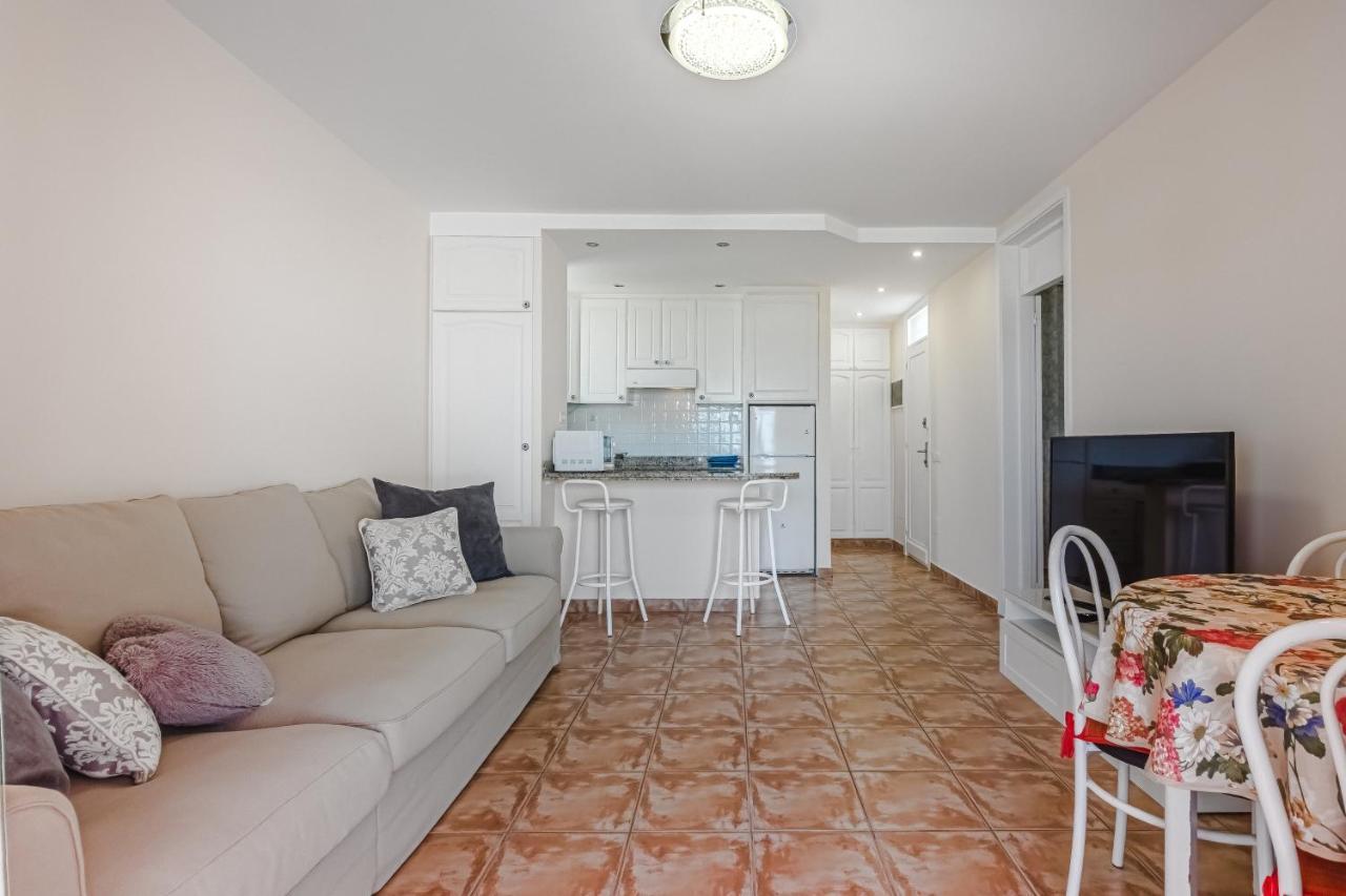 Apartment Apart America - 150 Meters From The Beach, Free Wi-Fi アロナ エクステリア 写真