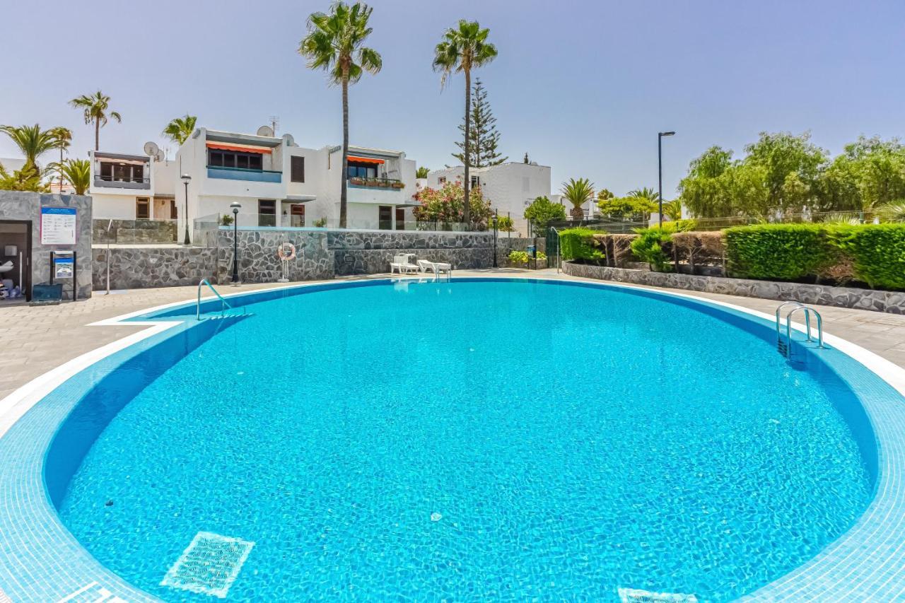 Apartment Apart America - 150 Meters From The Beach, Free Wi-Fi アロナ エクステリア 写真